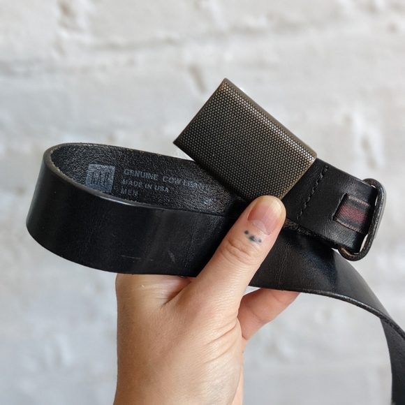 GAP Other - Y2K Vintage Black Leather Burnished Bronze Buckle